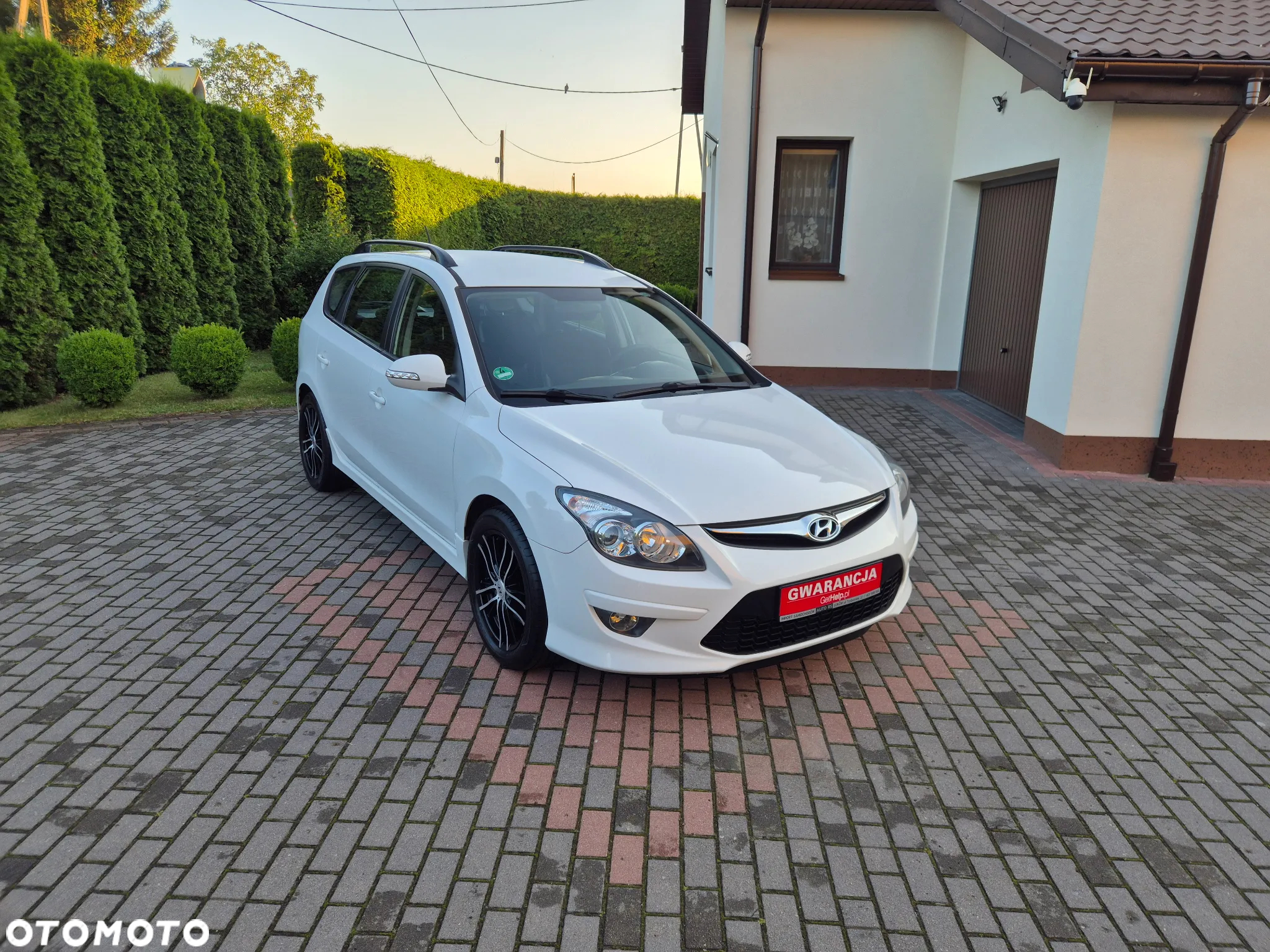 Hyundai i30 i30cw 1.6 CRDi Edition 20 - 24