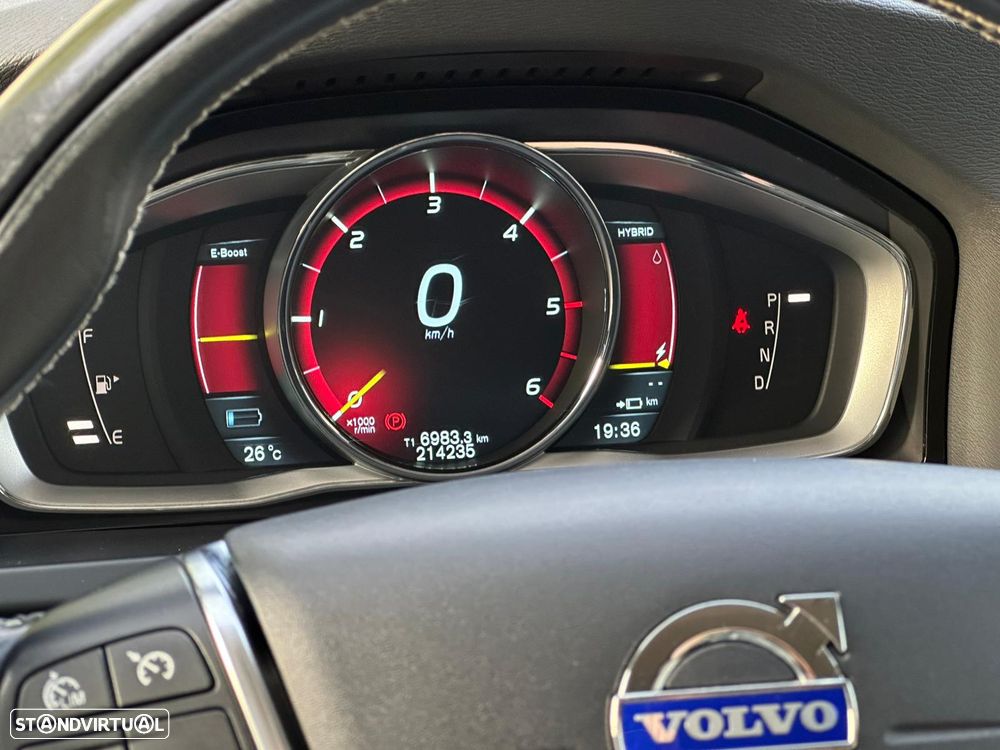 Volvo V60 2.4 D6 Summum AWD Phev - 5