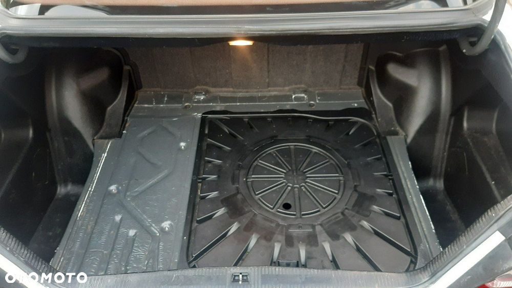 Mercedes-Benz W124 (1984-1993) - 35