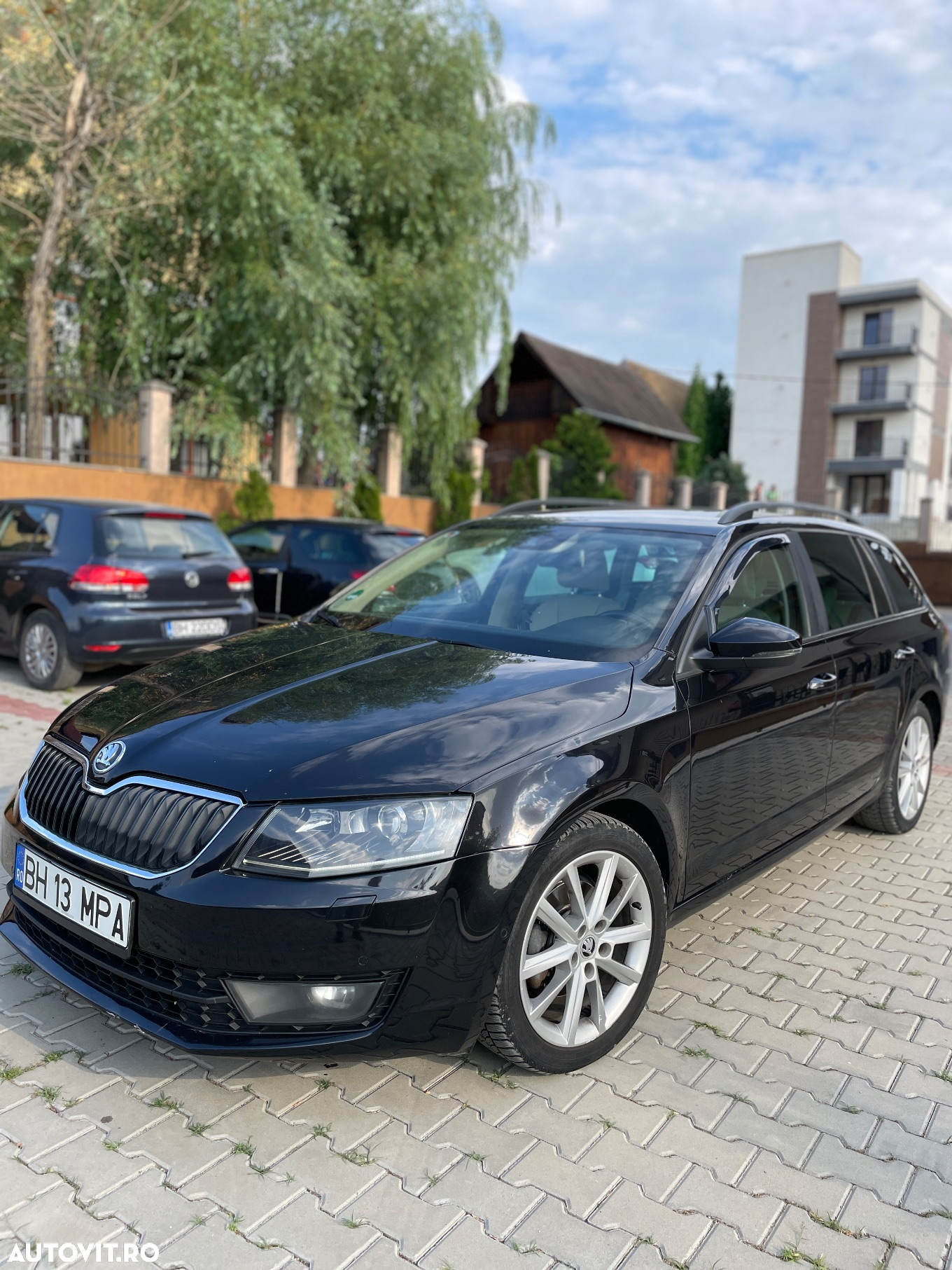 Skoda Octavia Combi Diesel 2.0 TDI DSG Style - 3