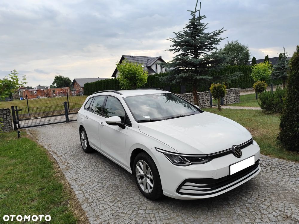 Volkswagen Golf Variant - 1