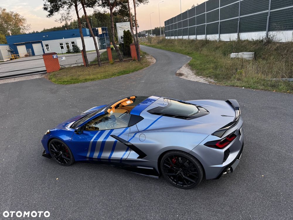 Chevrolet Corvette - 8