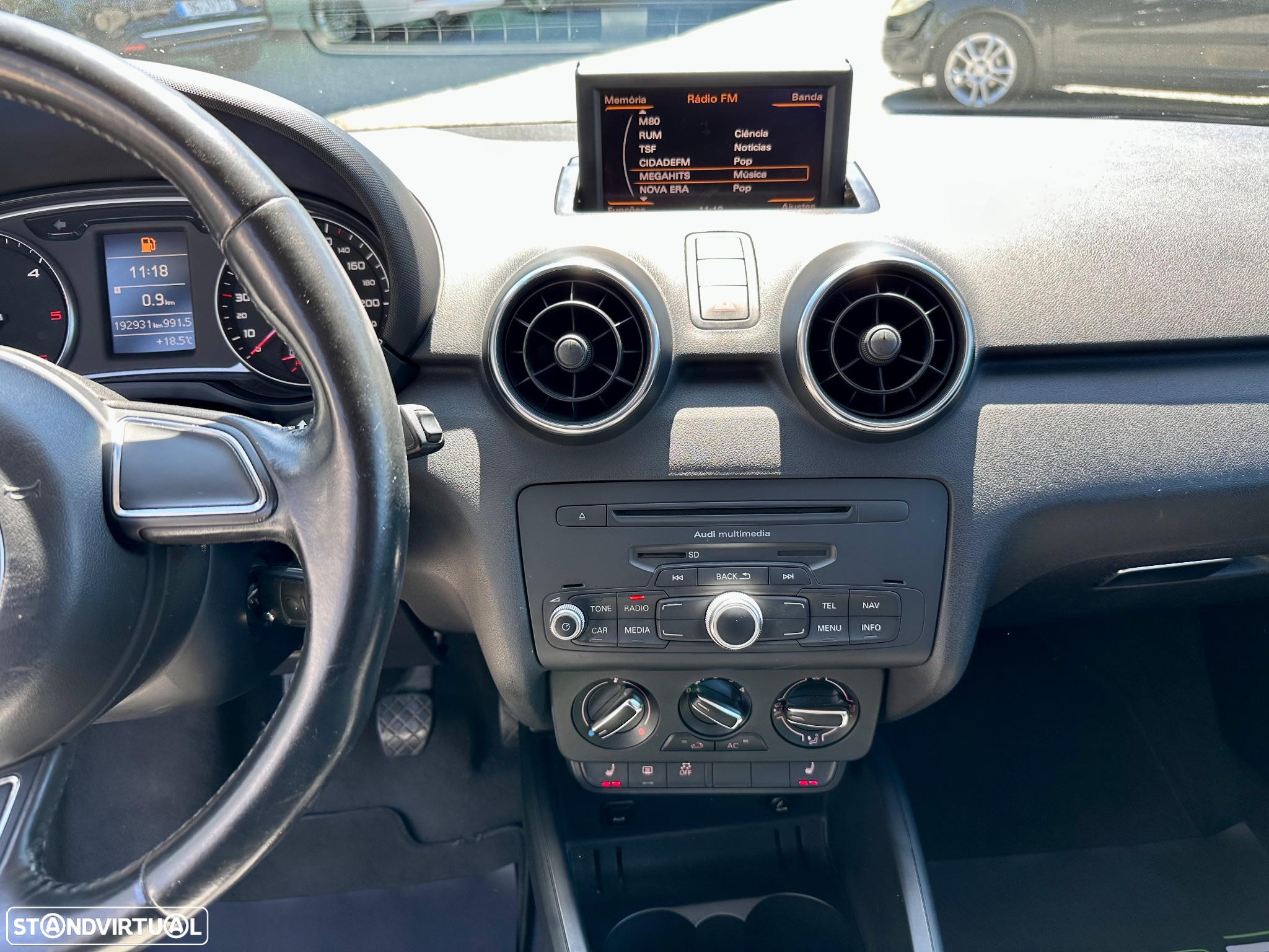 Audi A1 1.6 TDI Advance - 9