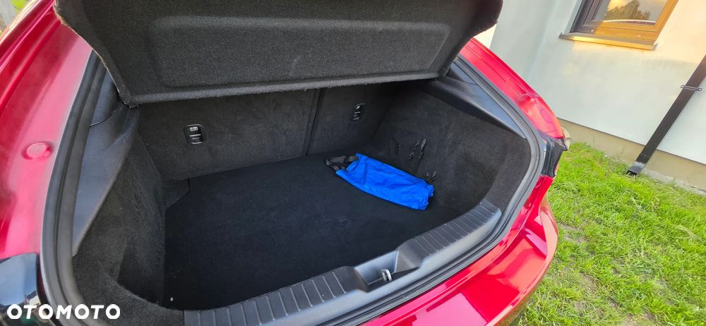 Mazda 3 e-SKYACTIV-G 2.0 M HYBRID HOMURA - 30