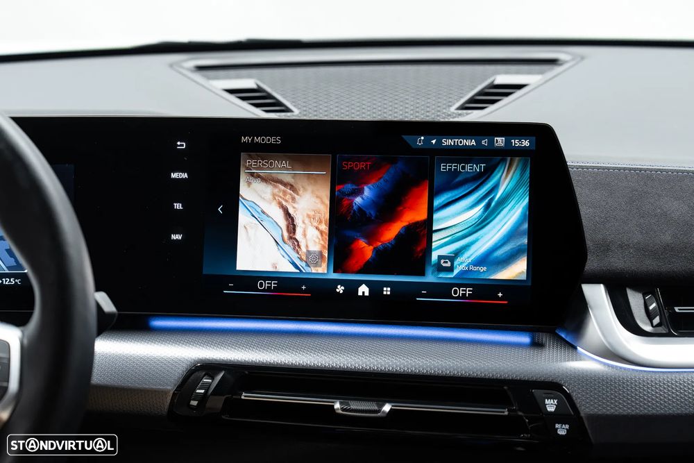 BMW iX2 eDrive20 Pack Desportivo M Pro - 34