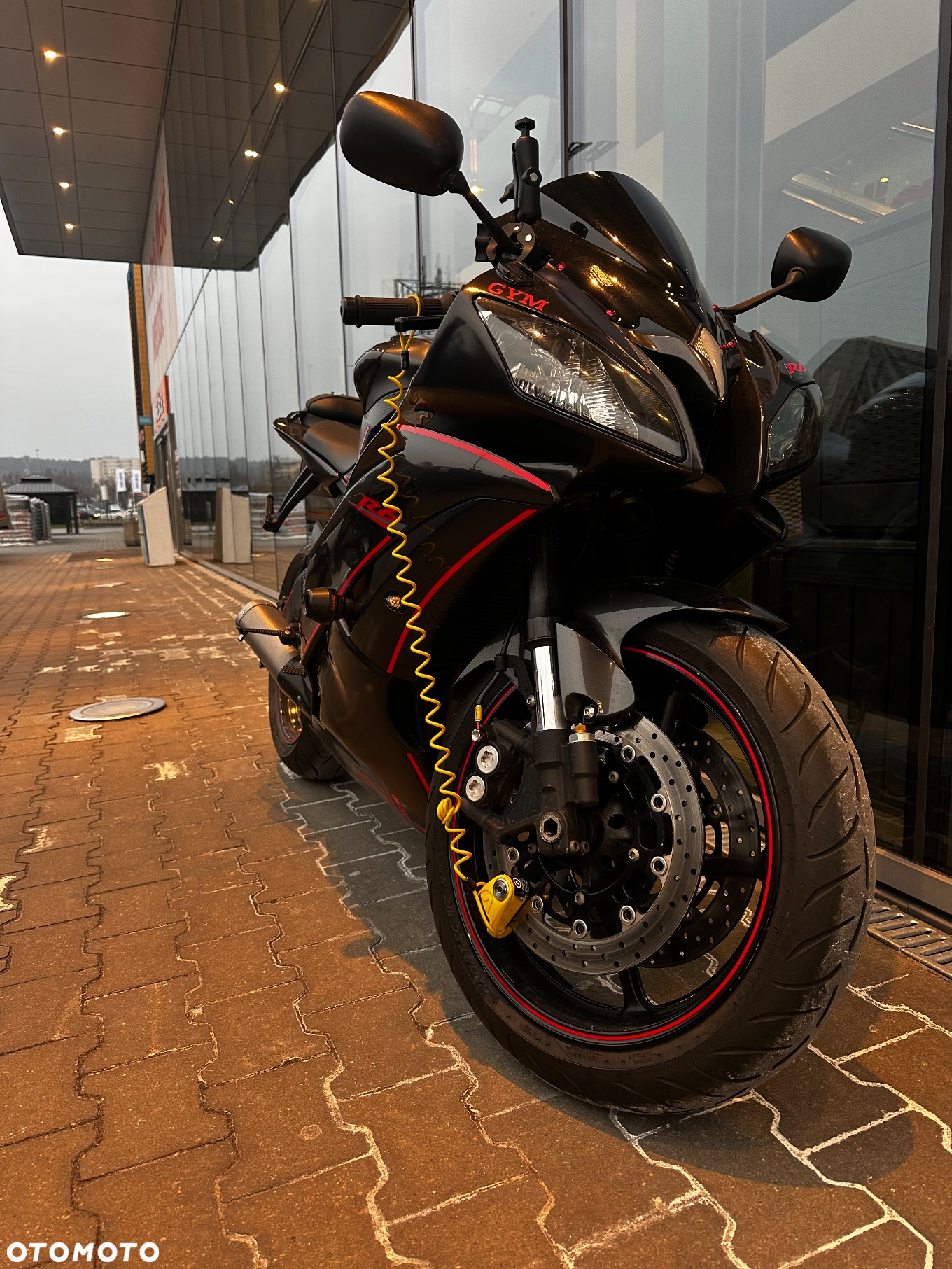 Yamaha R6 - 3