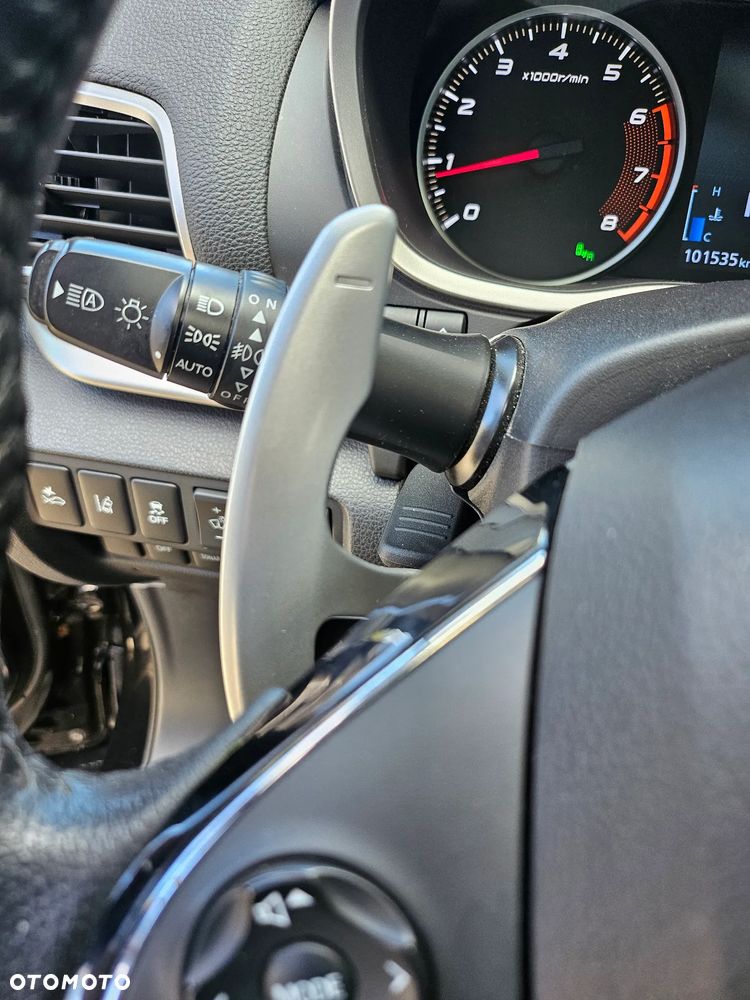 Mitsubishi Eclipse Cross 1.5 T-MIVEC ClearTec CVT 2WD Diamant Edition Plus - 28