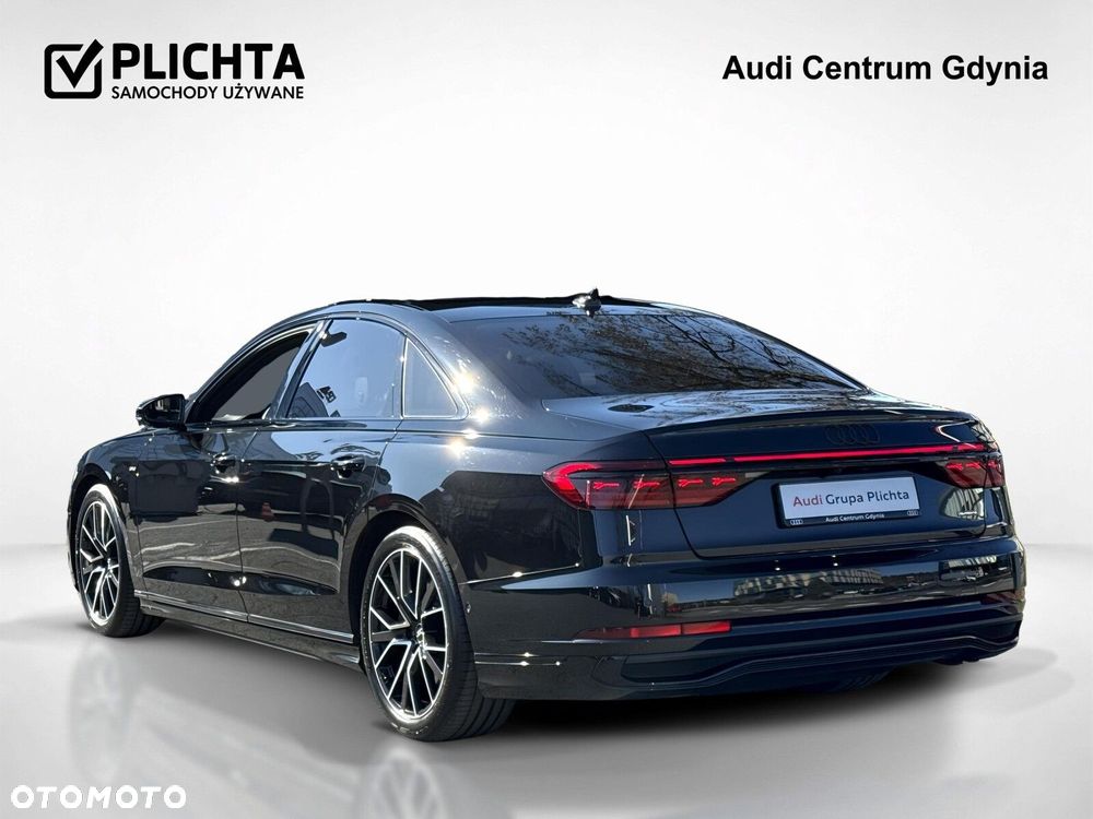 Audi A8 - 3