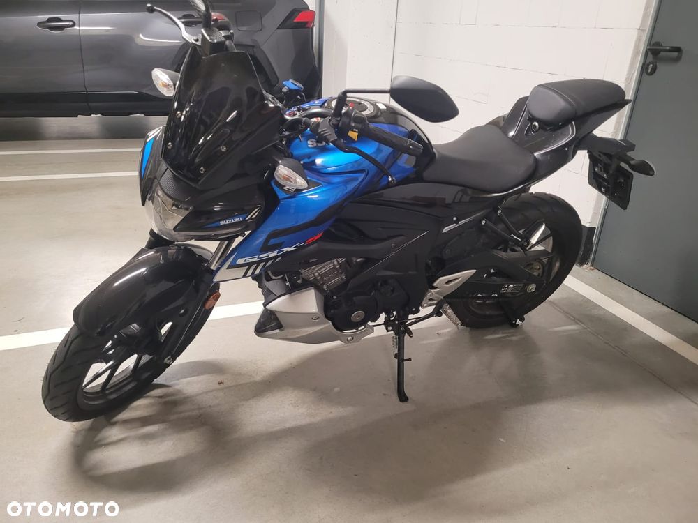 Suzuki GSX - 5