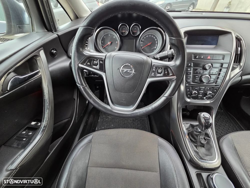 Opel Astra 1.7 CDTI Cosmo - 12