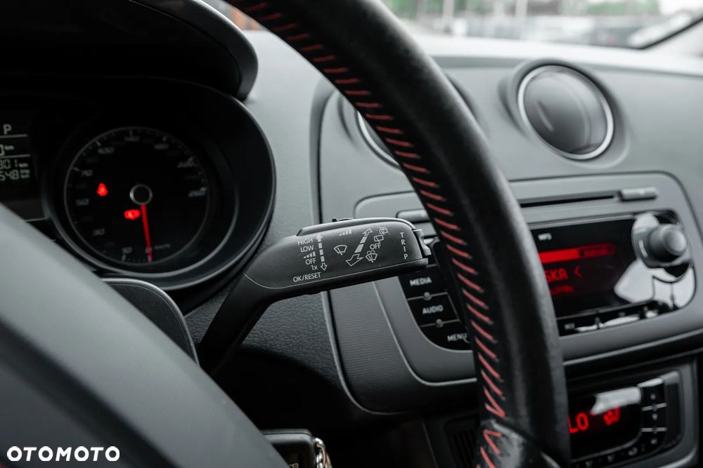 Seat Ibiza 1.4 TSI DSG FR - 35