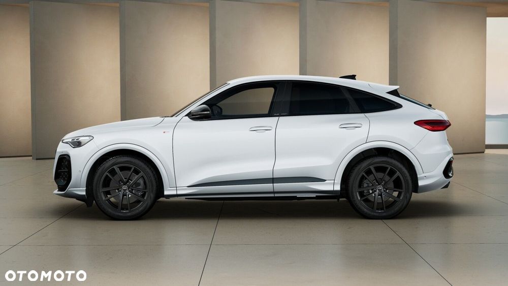 Audi Q5 Sportback - 2