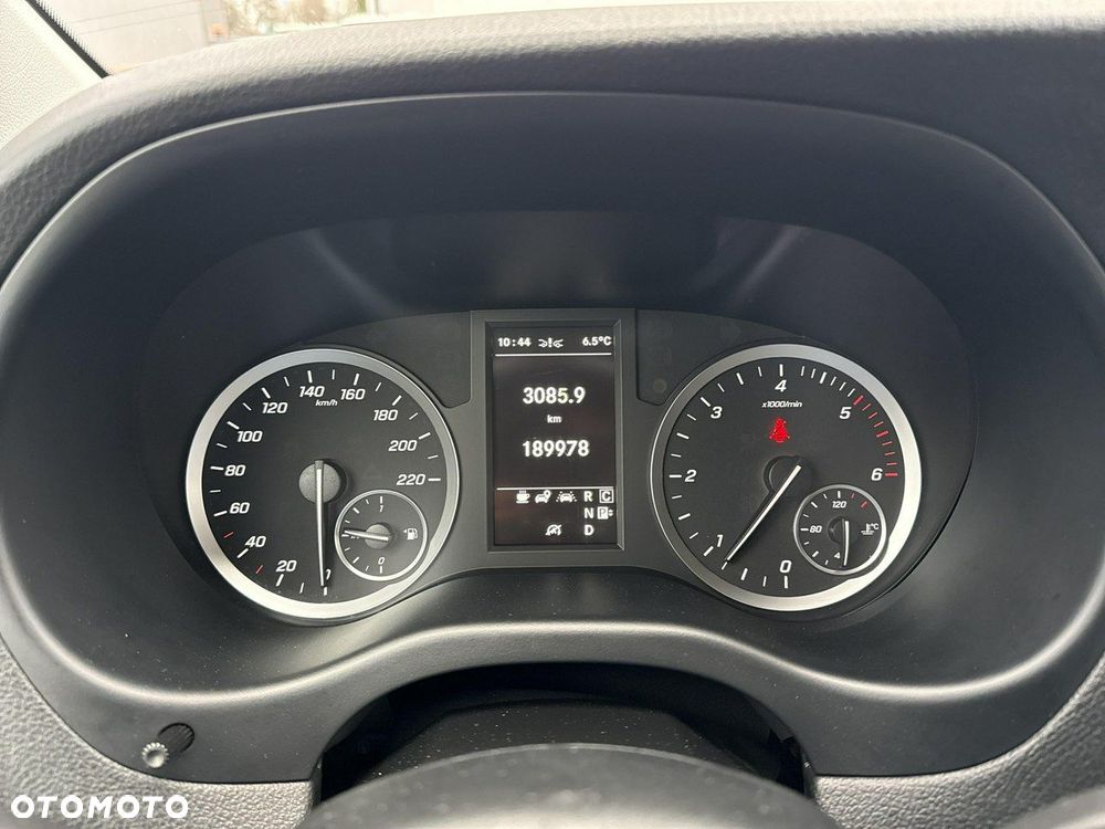 Mercedes-Benz Vito Mixto L2 4x4 9G-Tronic 447.703 - 22