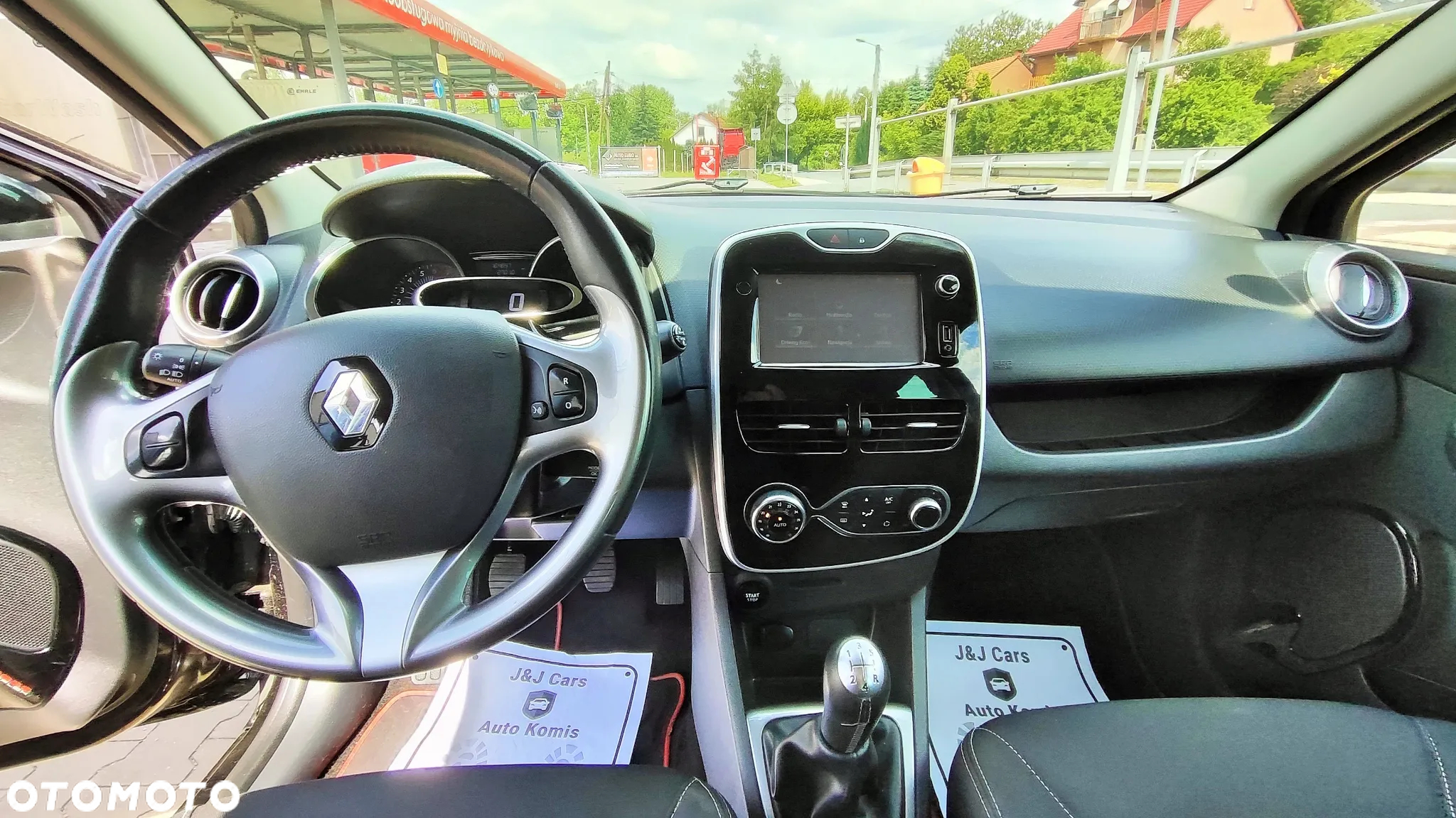 Renault Clio 1.2 16V Limited EU6 - 7