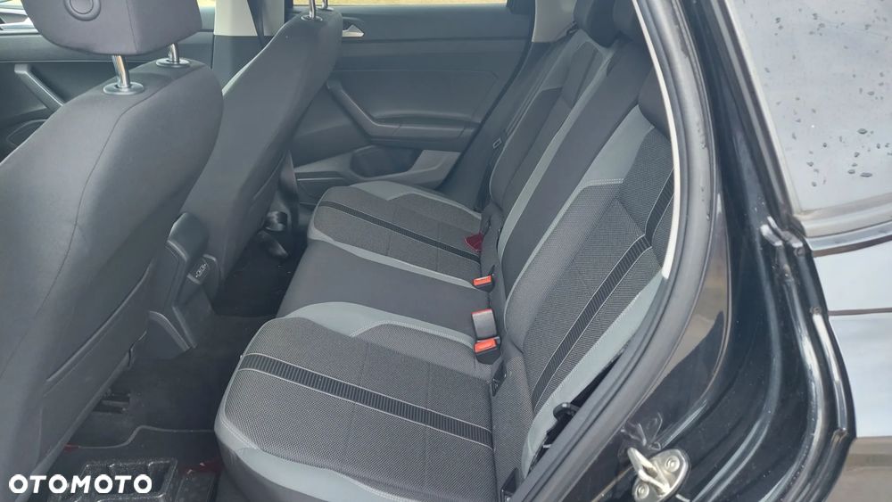 Volkswagen Polo 1.6 TDI SCR DSG Highline - 9