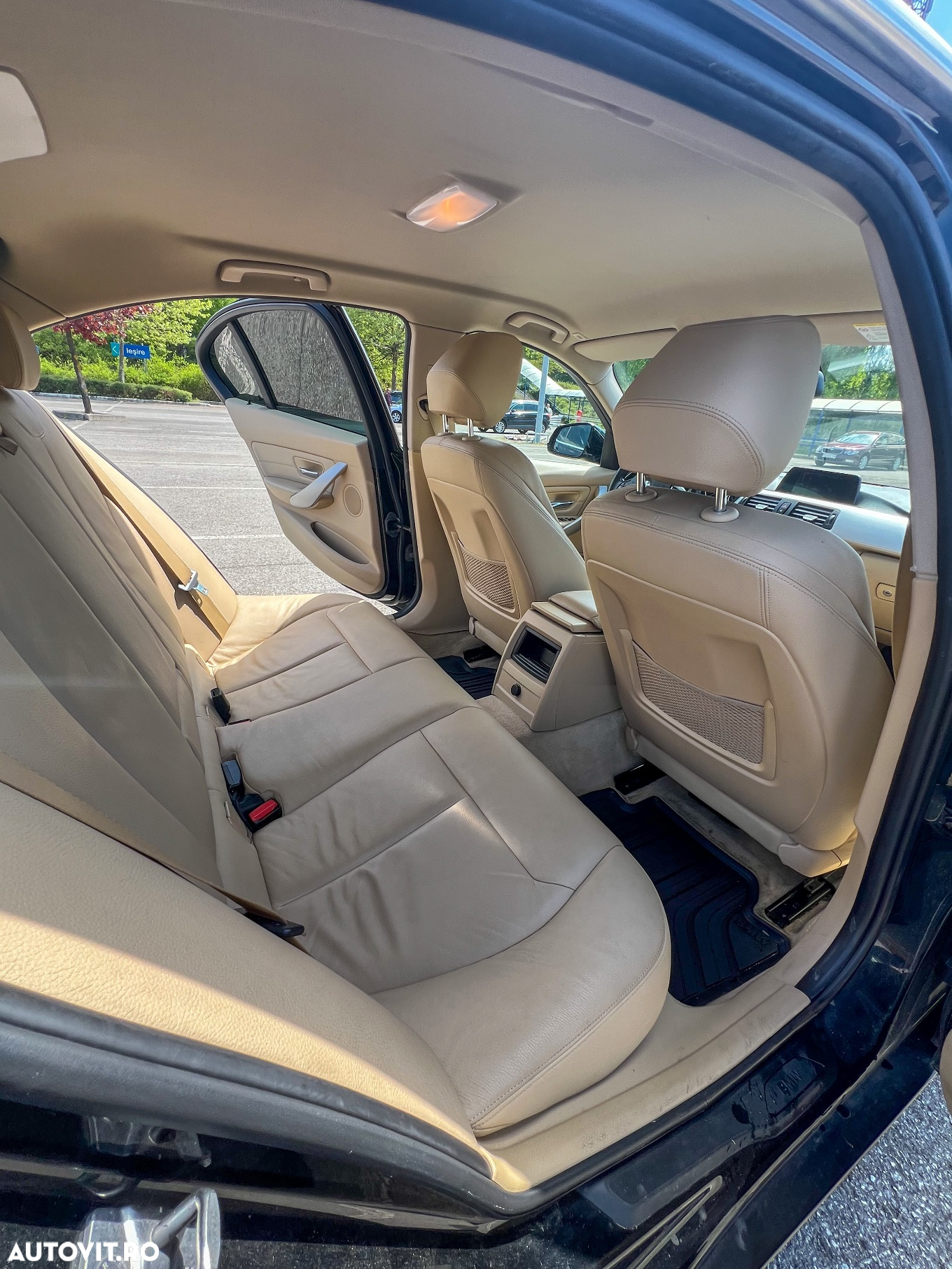 BMW Seria 3 320i Efficient Dynamics Edition - 5