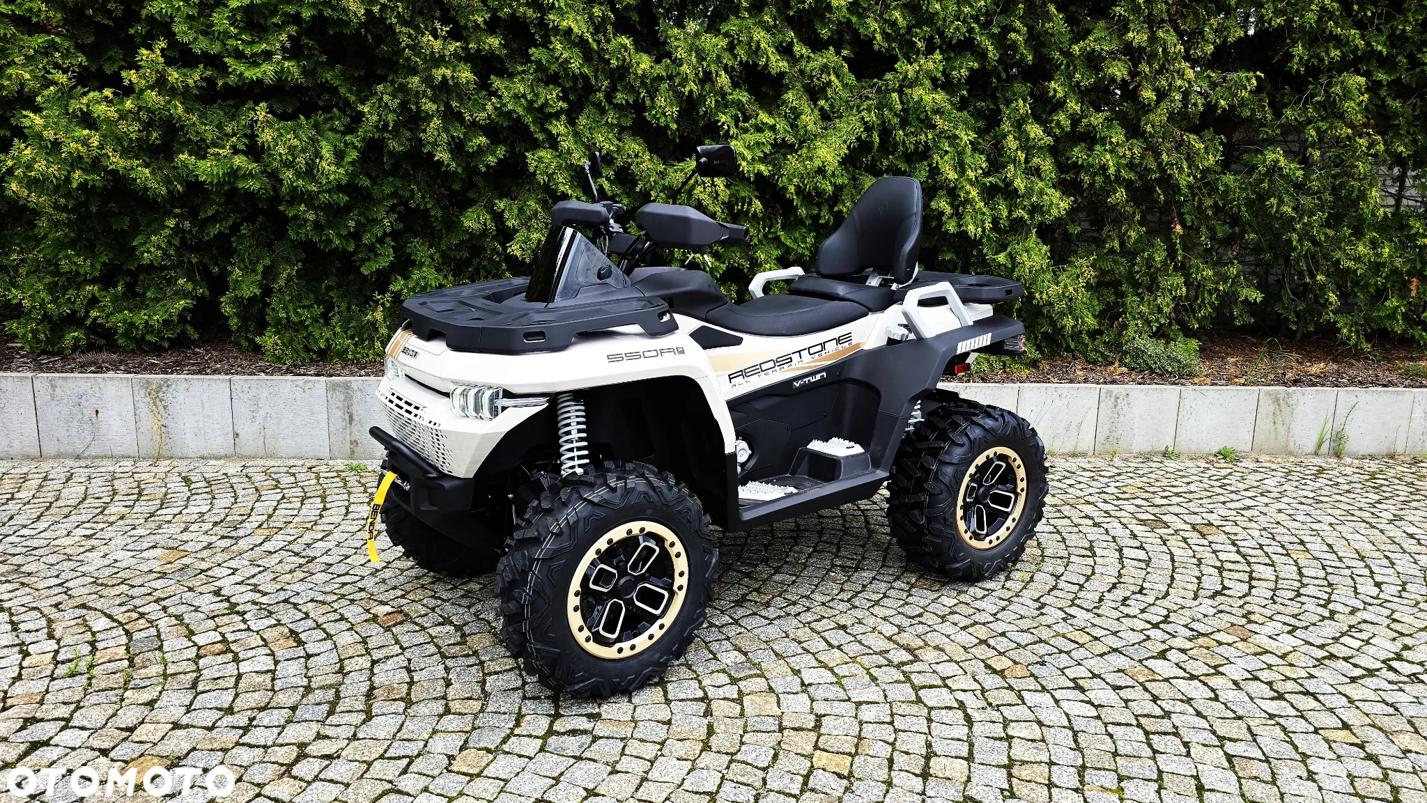 Benda Redstone 550 - 27