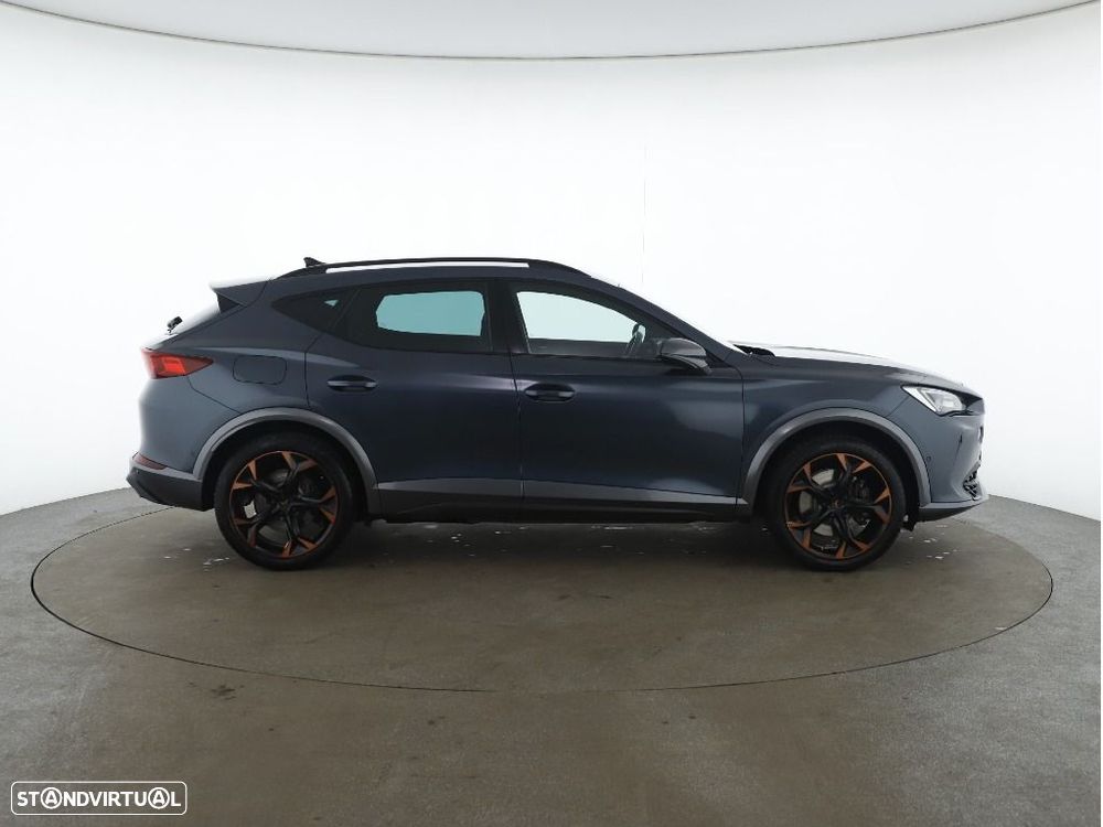 Cupra Formentor 1.4 e-Hybrid DSG VZ - 9