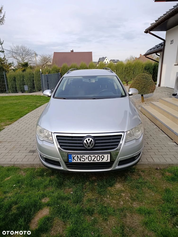 Volkswagen Passat 2.0 TDI Comfortline - 6
