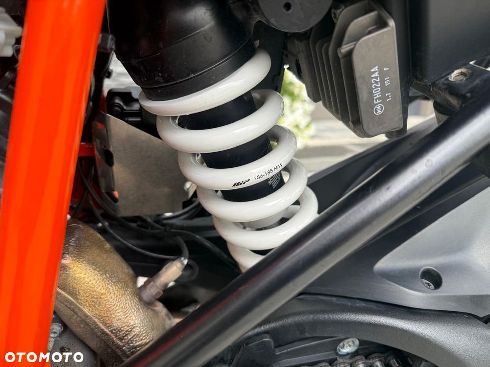 KTM Super Duke - 20