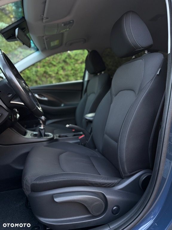 Hyundai i30 1.4 Premium - 29