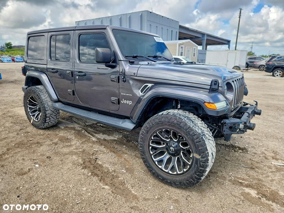 Jeep Wrangler Unlimited 3.6 Automatik Sahara - 4