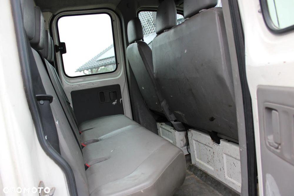 Volkswagen CRAFTER - 12