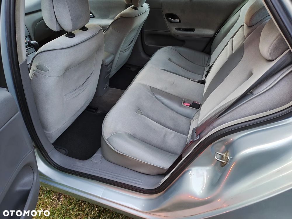 Renault Laguna 1.8 Privilege - 6