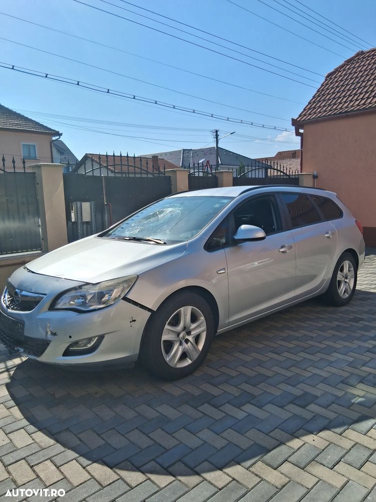 Opel Astra 1.7 CDTI DPF ecoFLEX Start/Stop 99g Innovation - 4