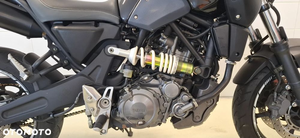 Yamaha MT - 18
