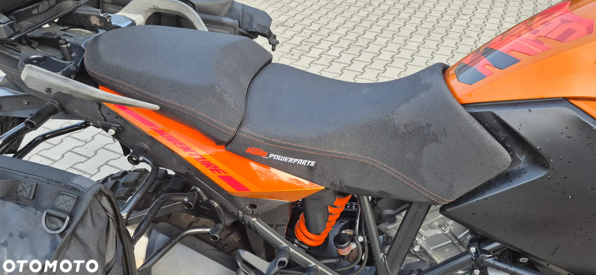 KTM Adventure - 6