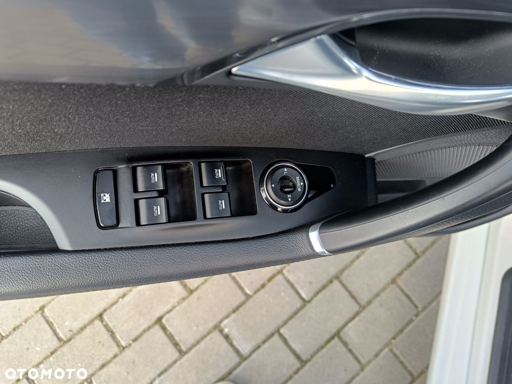 Hyundai i40 1.7 CRDi Comfort + - 8
