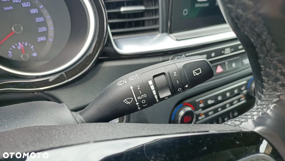 Kia Ceed 1.4 T-GDI L Business Line Plus DCT - 18