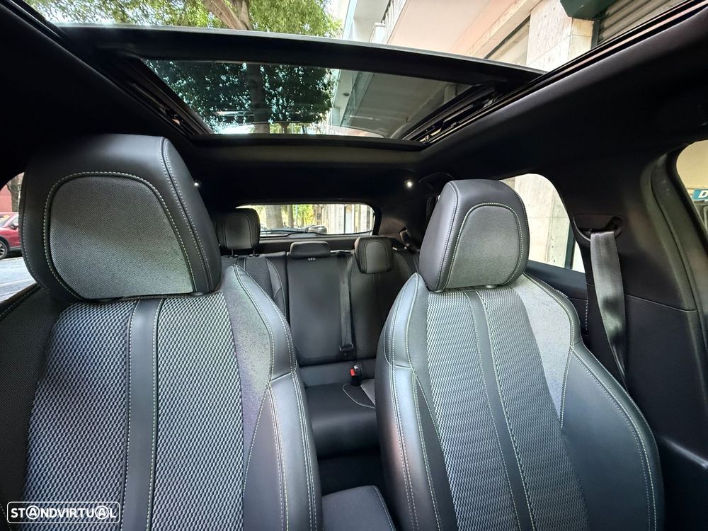 Peugeot 2008 1.2 PureTech GT EAT8 - 17