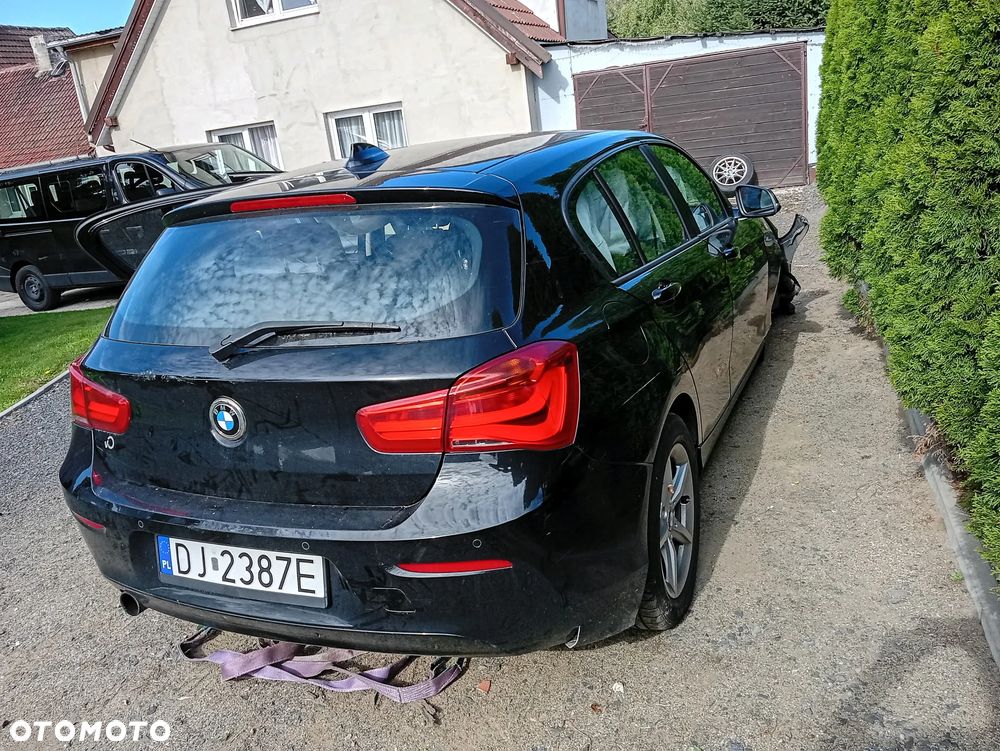 BMW Seria 1 116i - 1