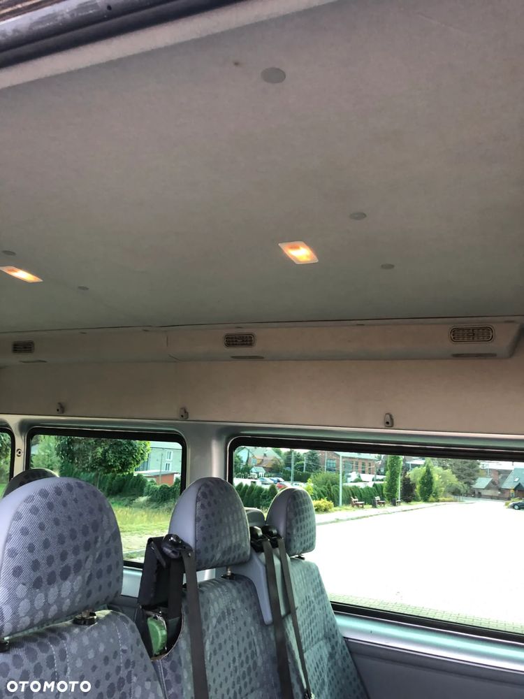 Ford Transit - 20