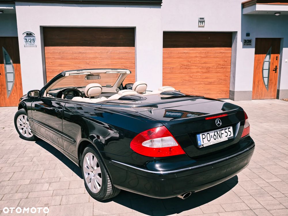 Mercedes-Benz CLK - 17