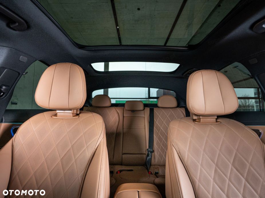Mercedes-Benz Klasa E 220 d mHEV 4-Matic AMG 9G-Tronic - 11
