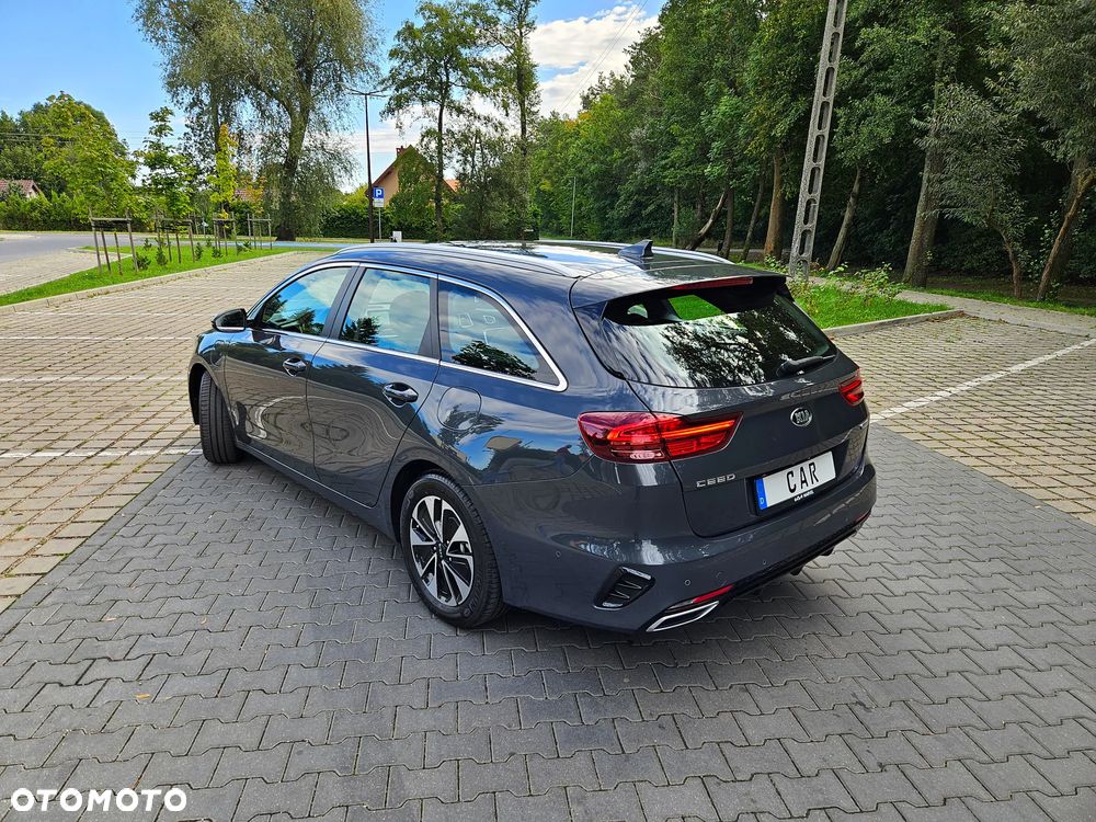 Kia Ceed SW 1.6 GDI DCT OPF Plug-in-Hybrid Spirit - 4