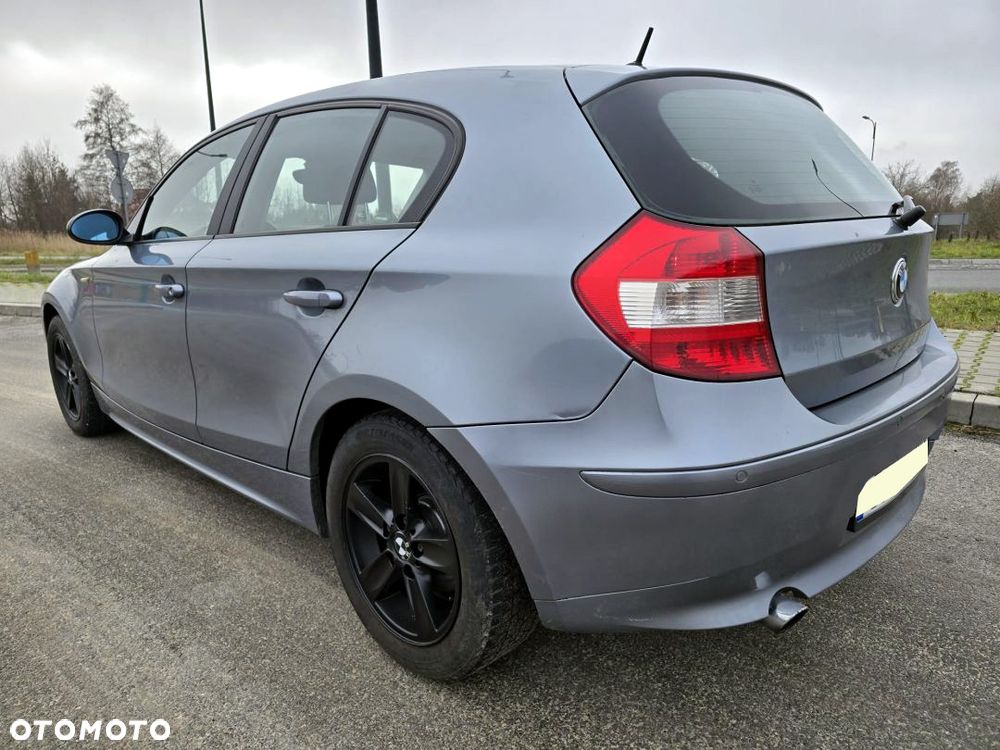 BMW Seria 1 - 24