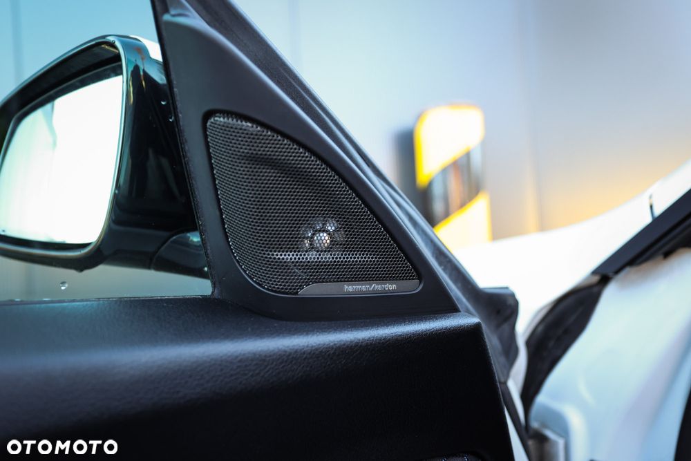 BMW Seria 3 330i M Sport Shadow sport - 7