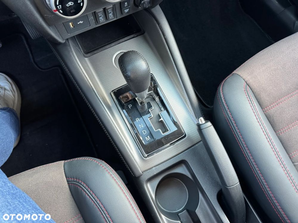 Mitsubishi ASX 2.0 2WD CVT Intro Edition+ - 21