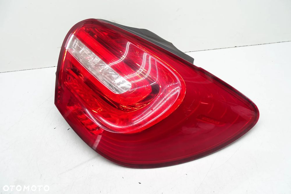 MERCEDES A KLASA W176 Lampa Led Prawa Tylna Prawy Tył 1769062400