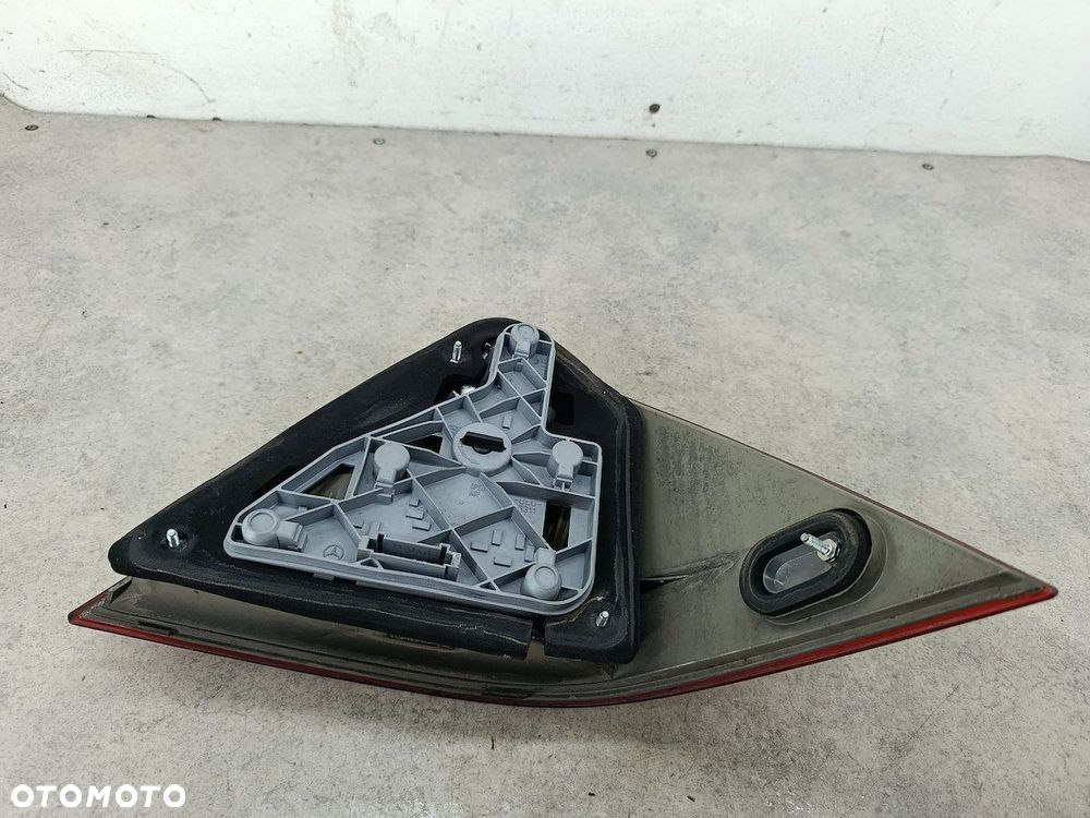 LAMPA TYLNA LEWA MERCEDES-BENZ KLASA C W203 - 5