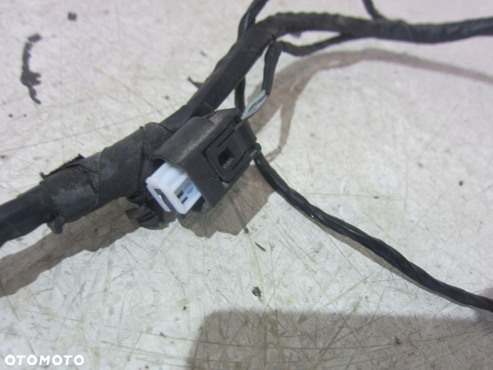 BMW X1 F48 WIĄZKA CZUJNIKÓW PARKOWANIA PDC TYLNA TYŁ 6821875 61126821875 - 8