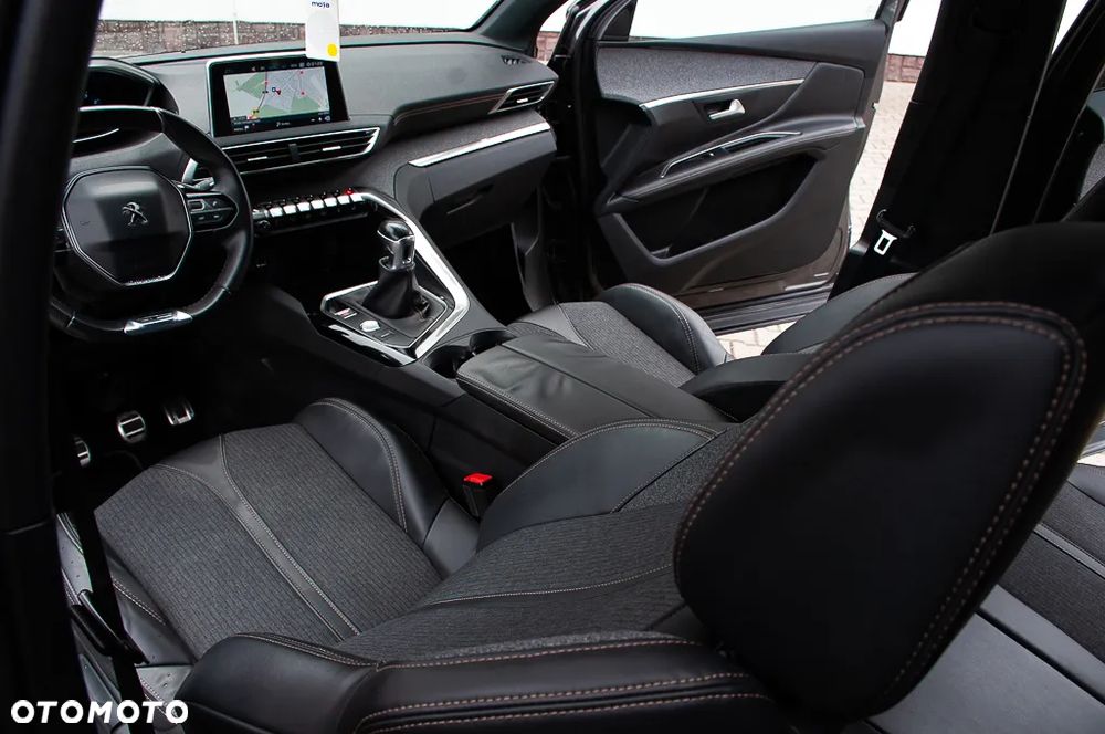 Peugeot 3008 PureTech 130 Stop & Start Allure - 24