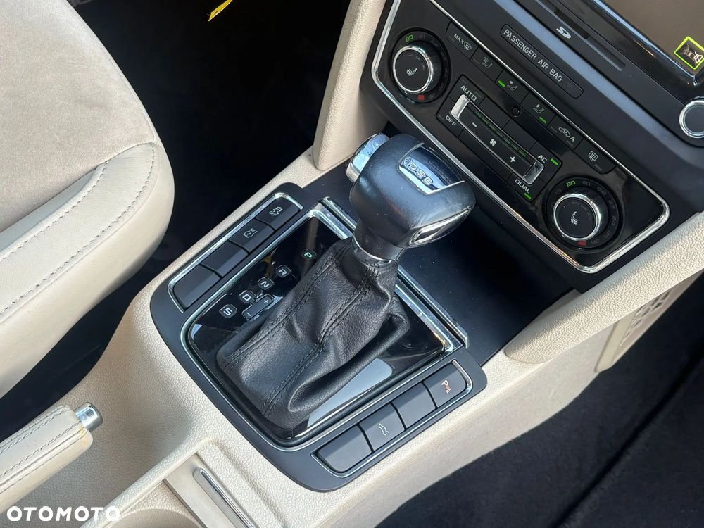 Skoda Superb 2.0 TSI DSG Elegance - 12