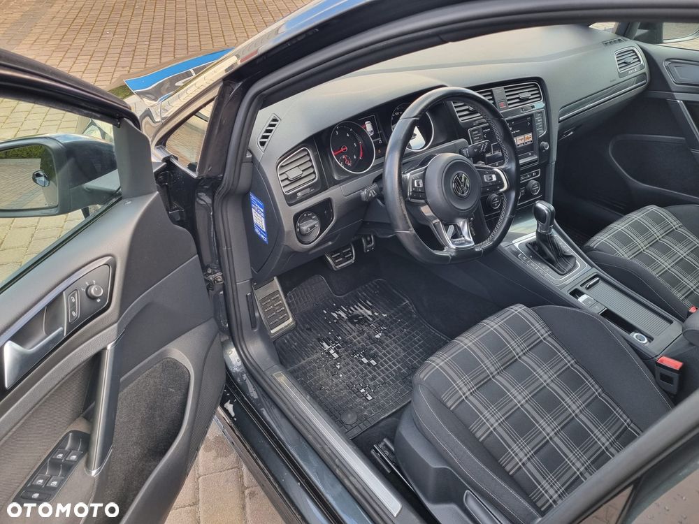 Volkswagen Golf Variant ver-variant-gtd-bluemotion-technology-dsg - 17