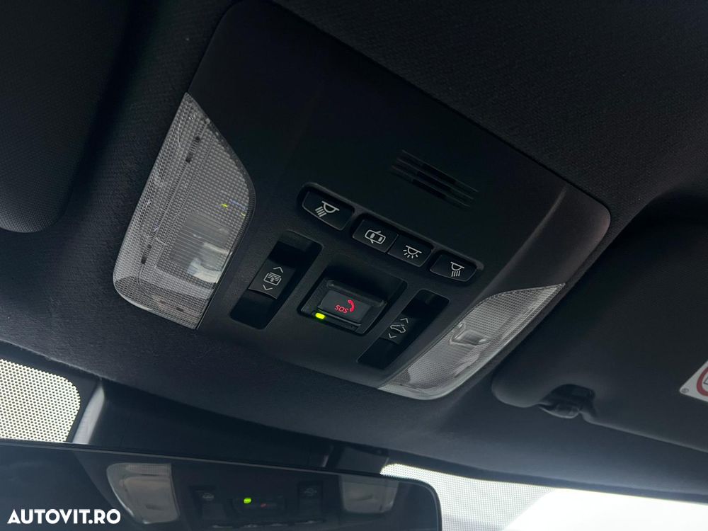 Toyota Corolla TS 2.0 184cp Hybrid Exclusive - 23