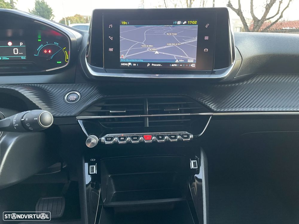 Peugeot e-2008 50 kWh Active Pack - 36